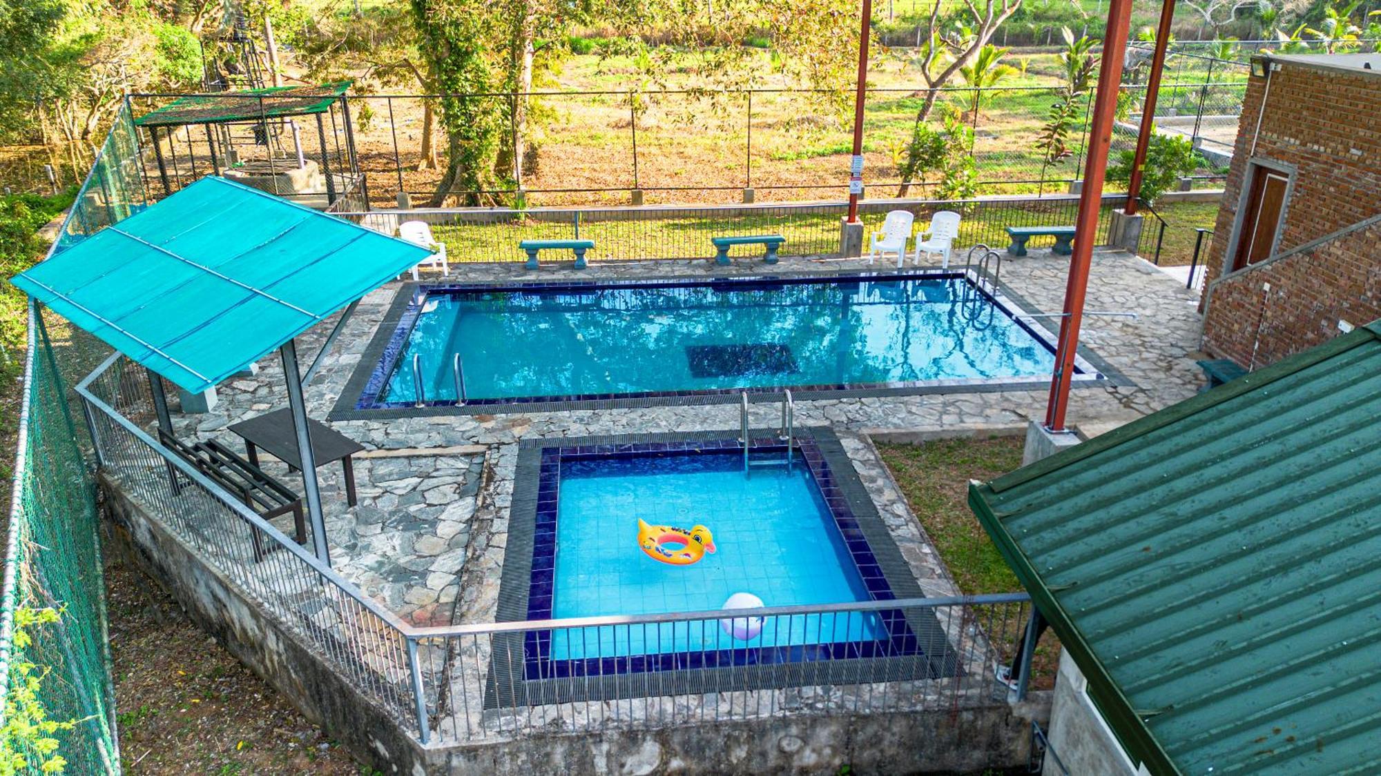 Hungili Farm & Eco Resort Maho Exterior photo